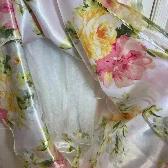 City Studio Juniors/Women's A-Line Skirt 7 White Pink Yellow Floral Hi Low‎ Boho - Picture 3 of 9